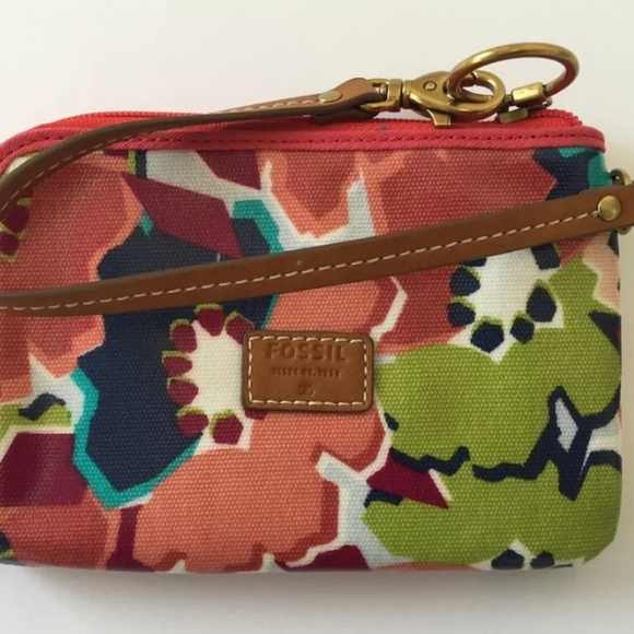 Ladies Fossil 'Keyper' Small Multicolored Floral Zipped Wristlet Purse - Picture 2 of 5